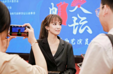 首届《巾帼笑谈》两岸青年曲艺演员交流活动在京启动