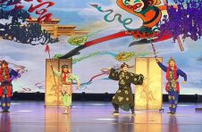 《大闹天宫》：儿童剧的奇幻之夜，梦想之光照耀副中心戏剧盛典
